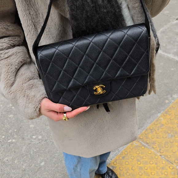 CHANEL Timeless Single Flap, CC Turnlock, 24K - Picture 3 of 16